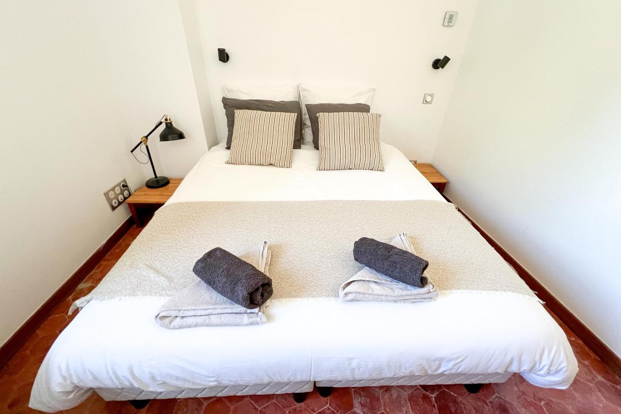 דירות אביניון Ac - Private Exterior - Duplex Quartier Des Artistes מראה חיצוני תמונה